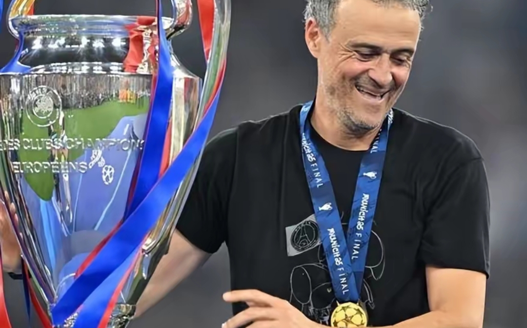 包含清晨巴黎圣日耳曼备战CBA常规赛，完成体检细节曝光，底气十足，数据趋势出现新变化的词条