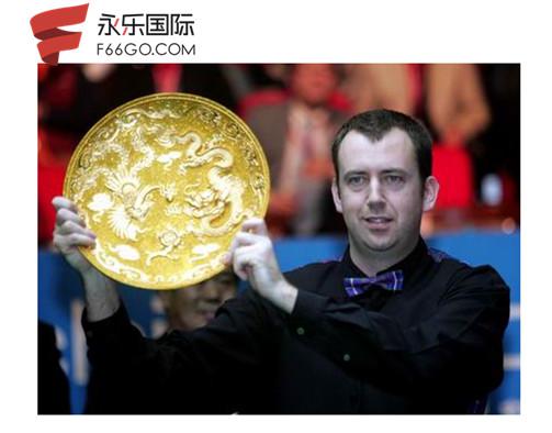 埃因霍温训练开放日；今夜篮板制胜引欢呼；欧篮联在即；赛程密集仍需轮换 