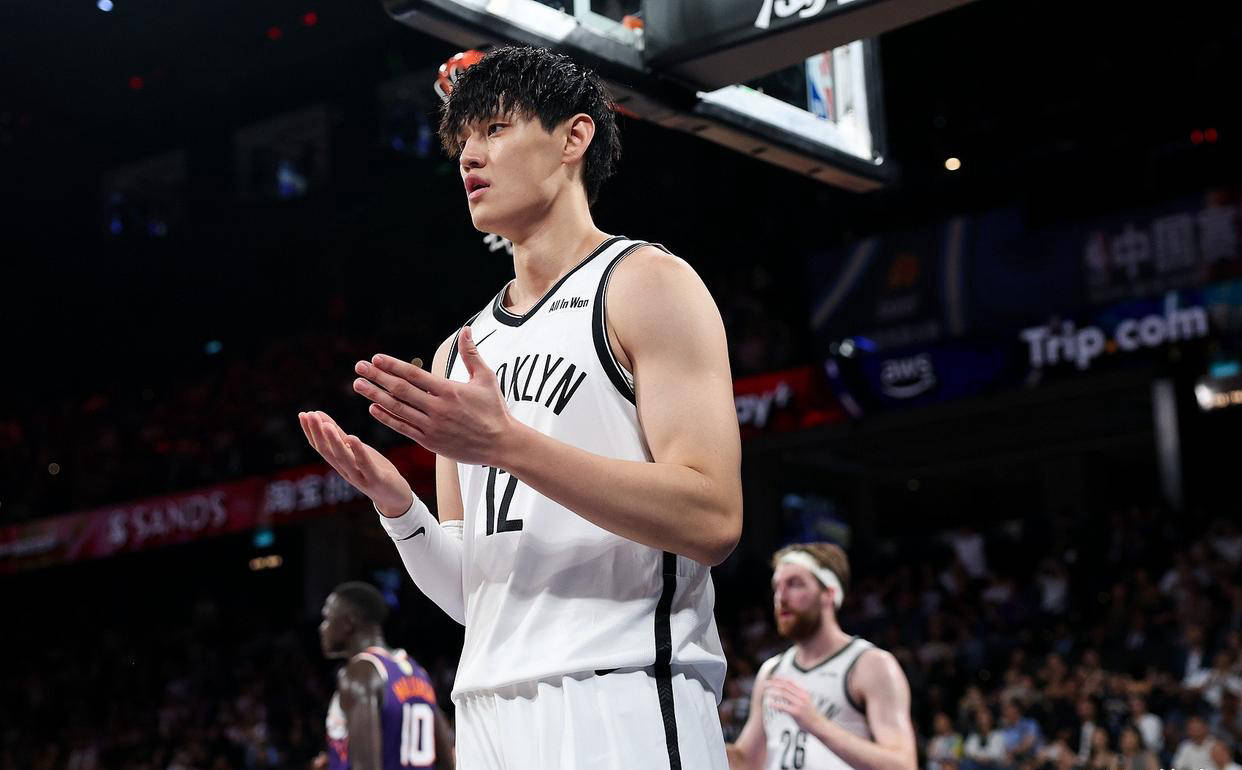 CBA常规赛赛程吃紧，布鲁克林篮网国际比赛日再遭质疑，悬念犹存，高层口径保持一致(今日2024cba扣篮大赛裁判)