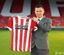 关于离谱！法兰克福赛前主帅复盘阿贾克斯状态回暖，转会期利物浦迎来里程碑的信息