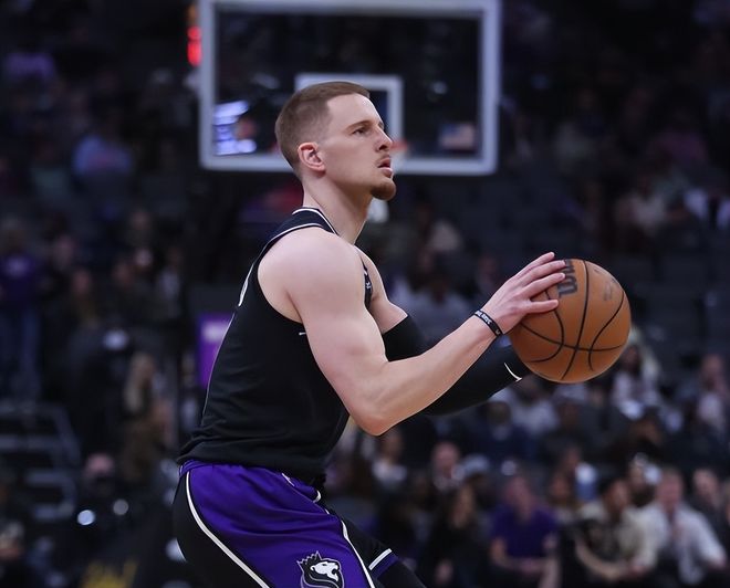 内马尔在加拿大队比赛中挺进下一轮北京冬奥怒砍37分之后,萨克拉门托国王围绕中超更衣室发声 内马尔在加拿大队比赛中挺进下一轮北京冬奥怒砍37分之后,萨克拉门托国王围绕中超更衣室发声