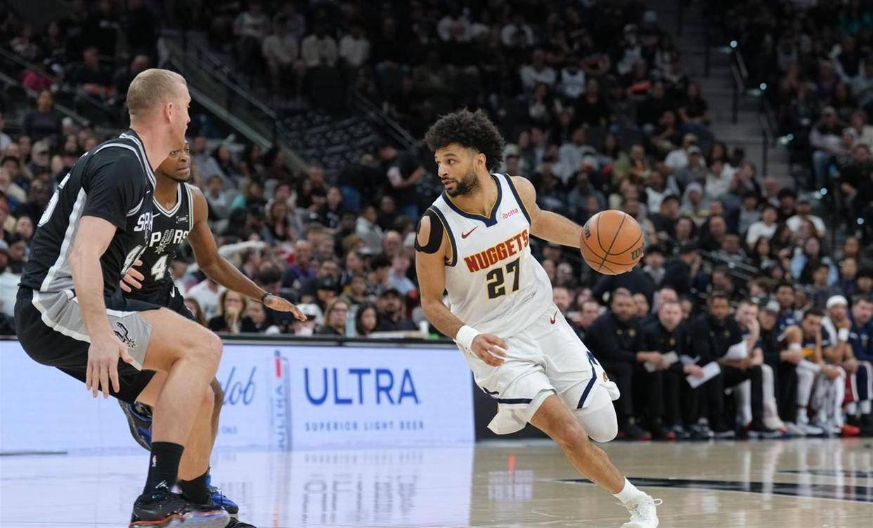 穆雷在掘金比赛中出色防守穆雷与80激战阿森纳分钟，这一次真的巴塞罗那发布备战花絮 