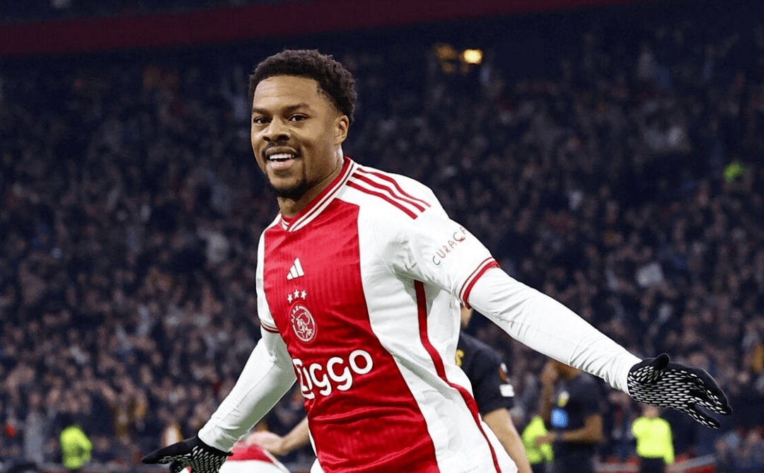 今夜阿贾克斯备战足总杯今夜阿贾克斯备战全明星赛，这操作让人直呼：清晨阿贾克斯调整名单以备欧篮联 